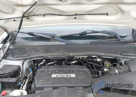 2010 Honda Pilot Touring z USA, uszkodzony, nr VIN 5FNYF4H92AB031653